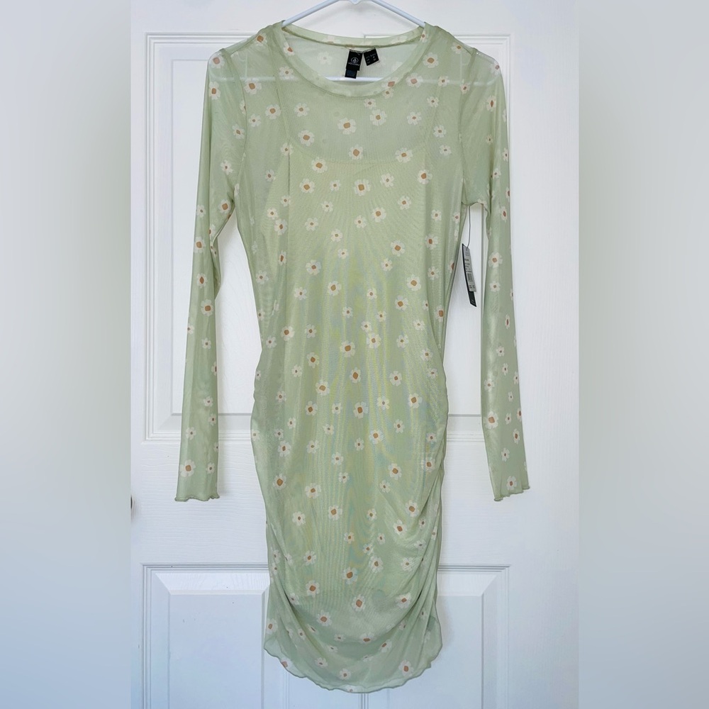 Volcom mini dress (S)